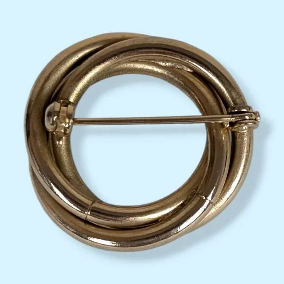 V. Small Twisting Rings Circle Brooch - Picture 5 of 6